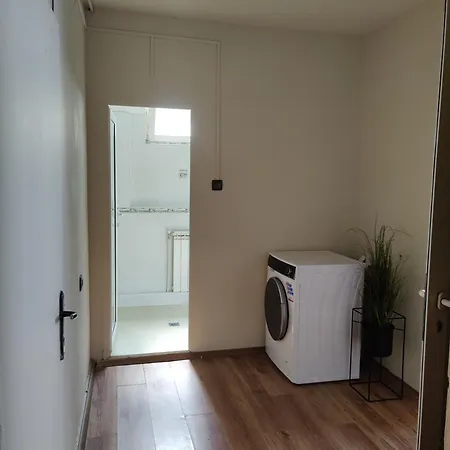 тристаен * Elin Pelin