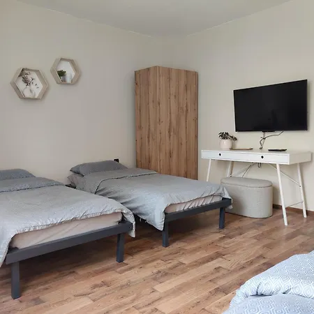 Daire тристаен Elin Pelin