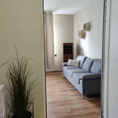 тристаен Elin Pelin